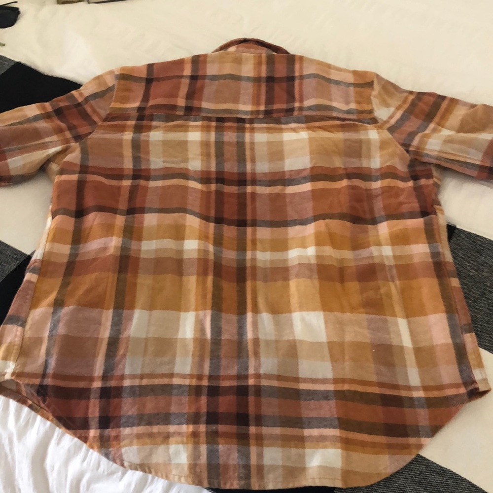Universal Thread Shirt - Picture 4 of 4